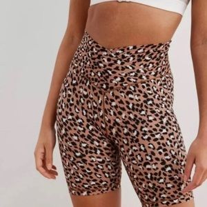 Aerie bike short